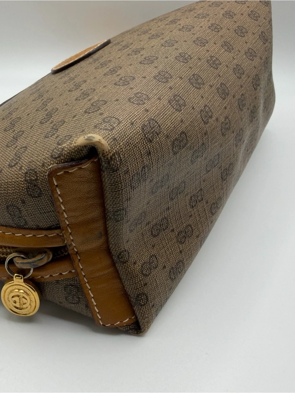 Vintage Gucci Micro GG Monogram Cosmetic Pouch Caramel Leather.